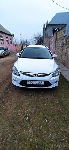 Hyundai i30 2011, 135,000 km - 1.4 л - Şəmkir