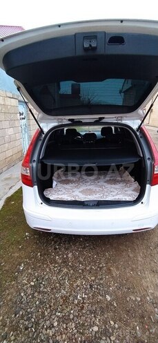 Hyundai i30 2011, 135,000 km - 1.4 л - Şəmkir