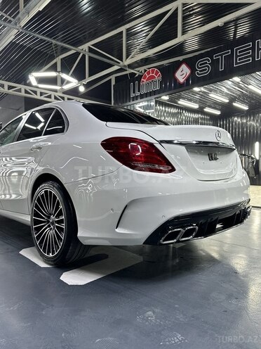Mercedes  2017, 95,000 km - 2.0 l - Bakı