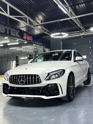 Mercedes  2017, 95,000 km - 2.0 l - Bakı
