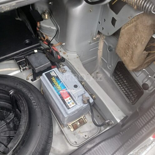 Mercedes C 200 1999, 302,555 km - 2.0 l - Ağcabədi