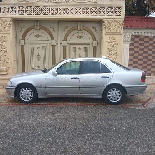 Mercedes C 200 1999, 302,555 km - 2.0 l - Ağcabədi