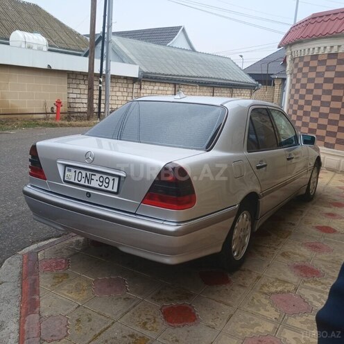 Mercedes C 200 1999, 302,555 km - 2.0 l - Ağcabədi