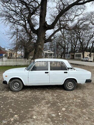 LADA (VAZ) 2107 2009, 95,000 km - 1.6 л - Xudat