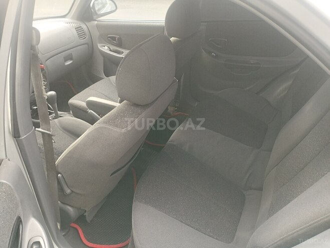 Hyundai Accent 2000, 250,000 km - 1.5 l - Zaqatala