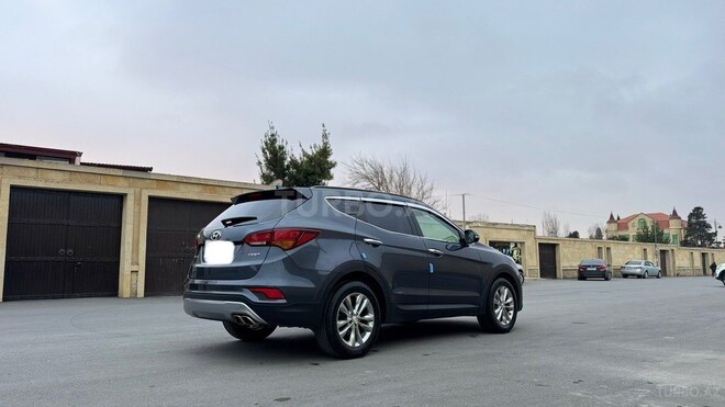 Hyundai Santa Fe 2016, 225,000 km - 2.0 л - Bakı