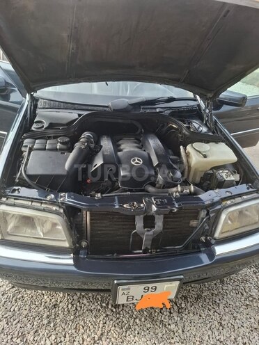 Mercedes C 240 2000, 376,000 km - 2.4 l - Salyan