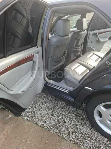 Mercedes C 240 2000, 376,000 km - 2.4 l - Salyan