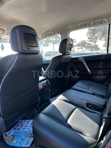 Toyota Land Cruiser Prado 2009, 111,605 km - 2.7 л - Bakı