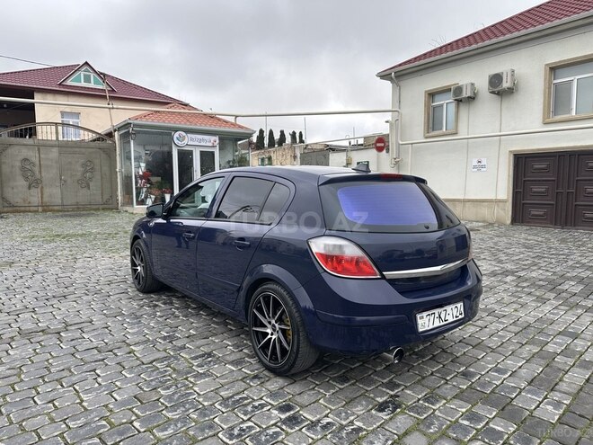 Opel Astra 2004, 212,000 km - 1.4 l - Bakı
