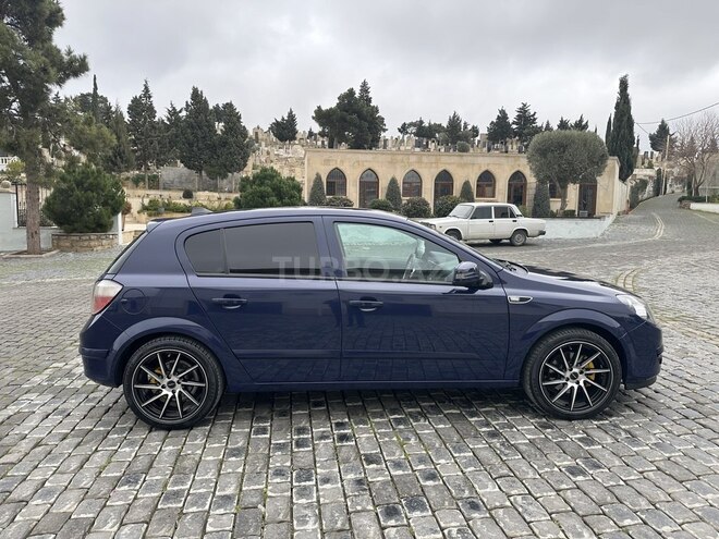 Opel Astra 2004, 212,000 km - 1.4 l - Bakı
