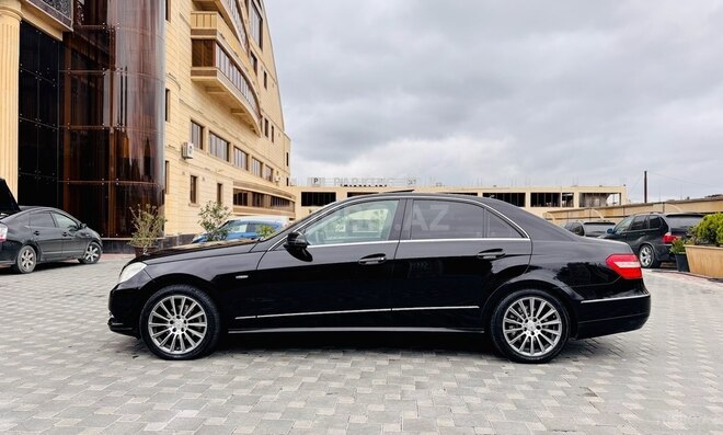 Mercedes E 220 d 2012, 200,000 km - 2.2 л - Bakı