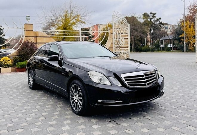 Mercedes E 220 d 2012, 200,000 km - 2.2 л - Bakı