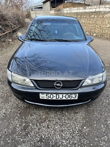 Opel Vectra 1997, 321,000 km - 1.6 l - Qazax