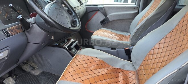 Mercedes Vito 1998, 123,500 km - 2.3 l - Qazax