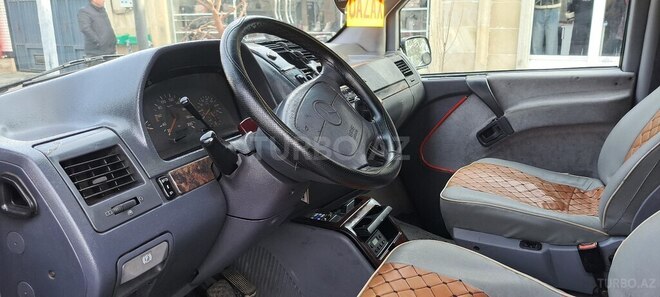 Mercedes Vito 1998, 123,500 km - 2.3 l - Qazax
