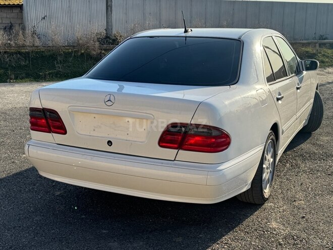 Mercedes E 220 d 2002, 809,330 km - 2.2 l - Sabirabad