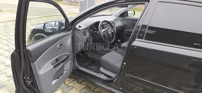 Kia Rio 2010, 128,964 km - 1.4 l - Astara