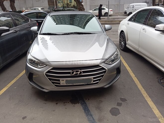Hyundai Elantra 2016, 193,121 km - 2.0 l - Bakı