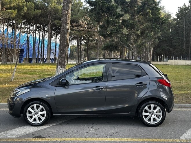 Mazda 2 2014, 173,000 km - 1.5 l - Sumqayıt