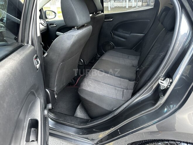 Mazda 2 2014, 173,000 km - 1.5 l - Sumqayıt