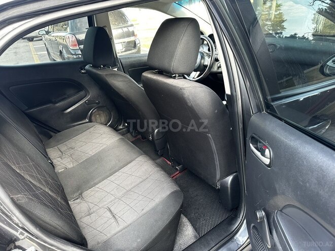 Mazda 2 2014, 173,000 km - 1.5 l - Sumqayıt