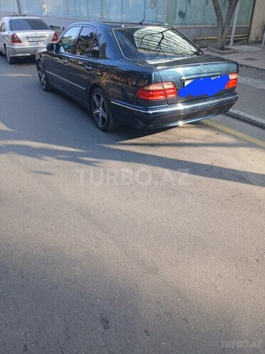 Mercedes E 270 2001, 286,213 km - 2.7 л - Gəncə