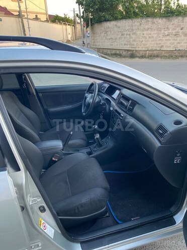 Toyota Corolla 2006, 300,000 km - 1.4 l - Bakı
