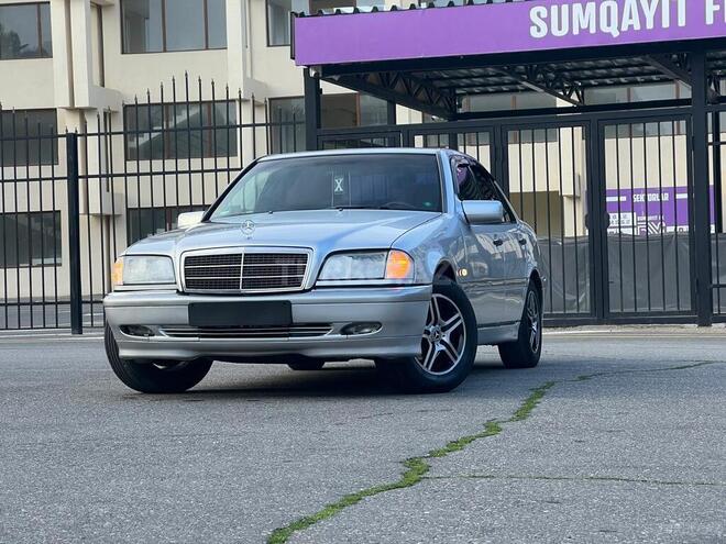 Mercedes C 200 1999, 267,342 km - 2.0 л - Sumqayıt
