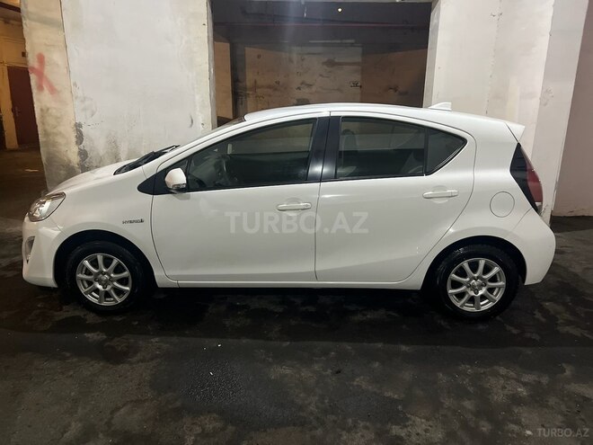 Toyota Aqua 2017, 90,000 km - 1.5 l - Bakı
