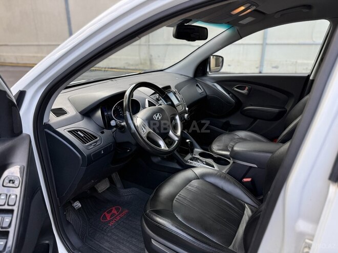 Hyundai ix35 2013, 105,420 km - 2.0 l - Bakı