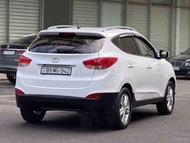 Hyundai ix35 2013, 105,420 km - 2.0 l - Bakı
