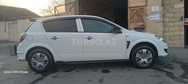 Opel Astra 2010, 190,015 km - 1.4 l - Şəmkir