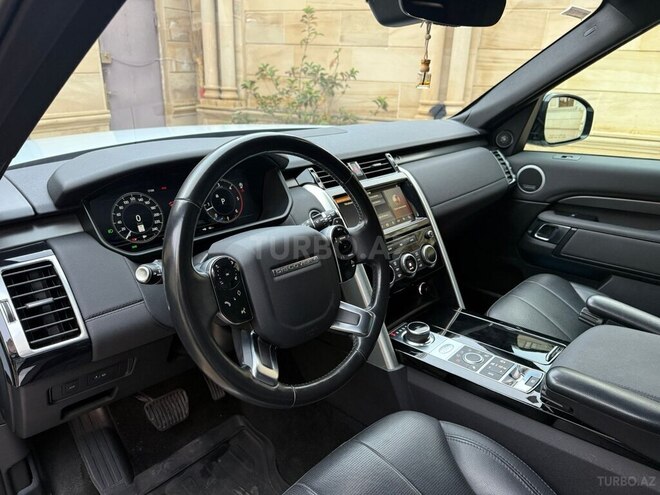Land Rover Discovery-8