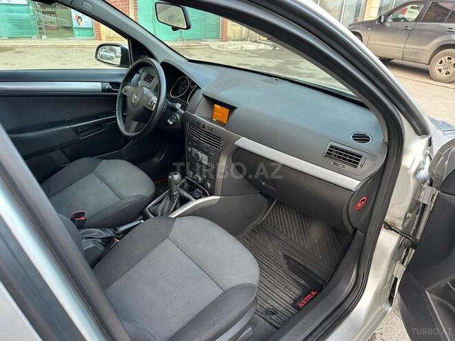 Opel Astra 2006, 230,000 km - 1.4 л - Bakı