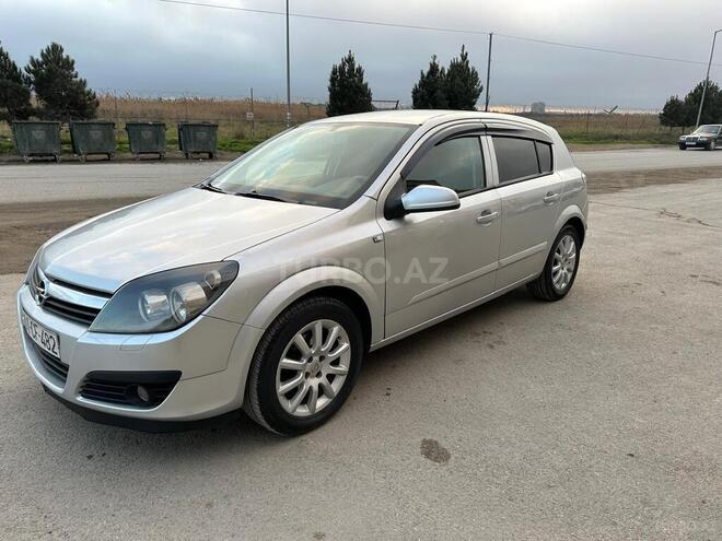 Opel Astra 2006, 230,000 km - 1.4 л - Bakı