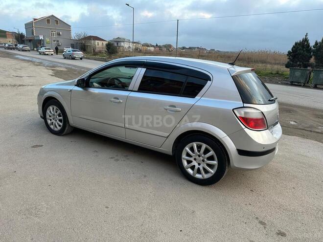 Opel Astra 2006, 230,000 km - 1.4 л - Bakı