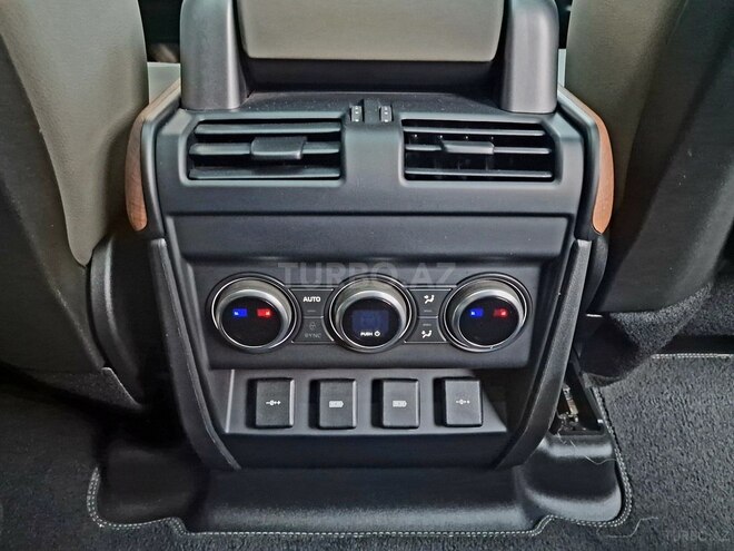 Land Rover Defender 2020, 65,800 km - 2.0 l - Bakı