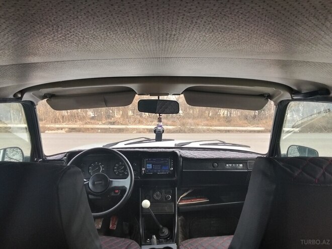 LADA (VAZ) 2107 2004, 95,000 km - 1.6 l - Salyan