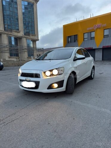 Chevrolet Aveo-7