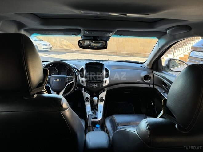 Chevrolet Cruze-4