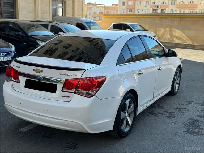Chevrolet Cruze-2
