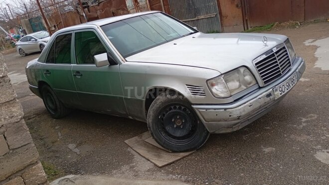 Mercedes E 300 d 1993, 624,320 km - 3.0 l - Bakı
