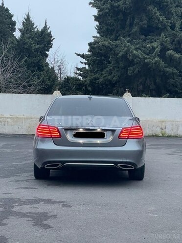 Mercedes E 220 d 2014, 276,000 km - 2.2 l - Bakı