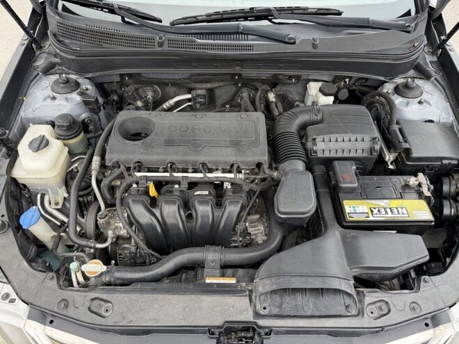 Hyundai Sonata 2010, 177,000 km - 2.0 l - Bakı