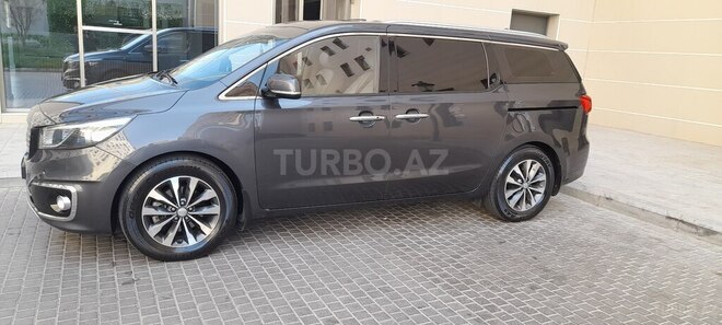 Kia Carnival 2016, 155,000 km - 2.2 l - Bakı