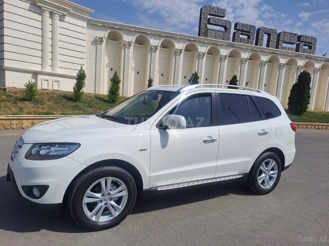 Hyundai Santa Fe 2011, 239,500 km - 2.0 l - Bakı