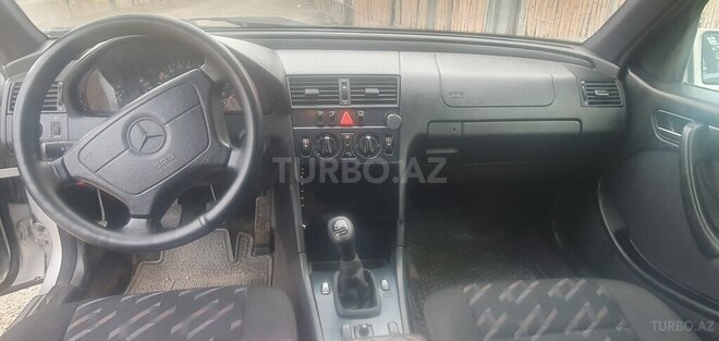 Mercedes C 220 d 1998, 530,566 km - 2.2 l - Gəncə