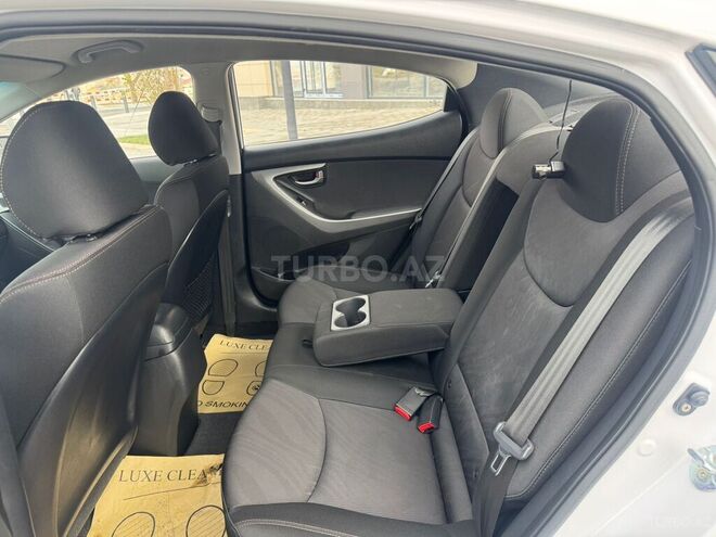 Hyundai Avante 2014, 20,015 km - 1.6 л - Bakı