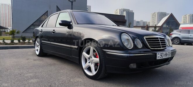 Mercedes E 200 2002, 220,000 km - 2.0 l - Bakı